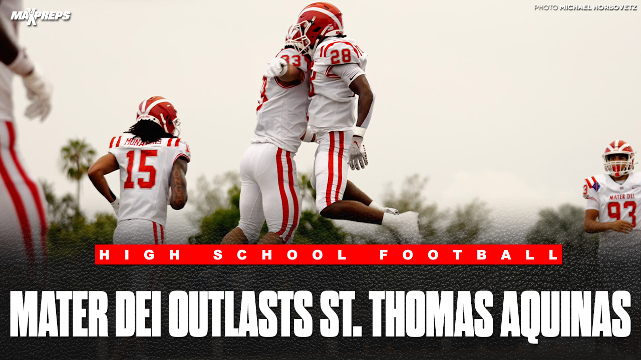 In a high-stakes season opener at the Broward County National Football Showcase, No. 1 Mater Dei (Santa Ana, CA) withstood a furious second-half rally to eke out a 26-23 victory over No. 10 St. Thomas Aquinas (Fort Lauderdale, FL)